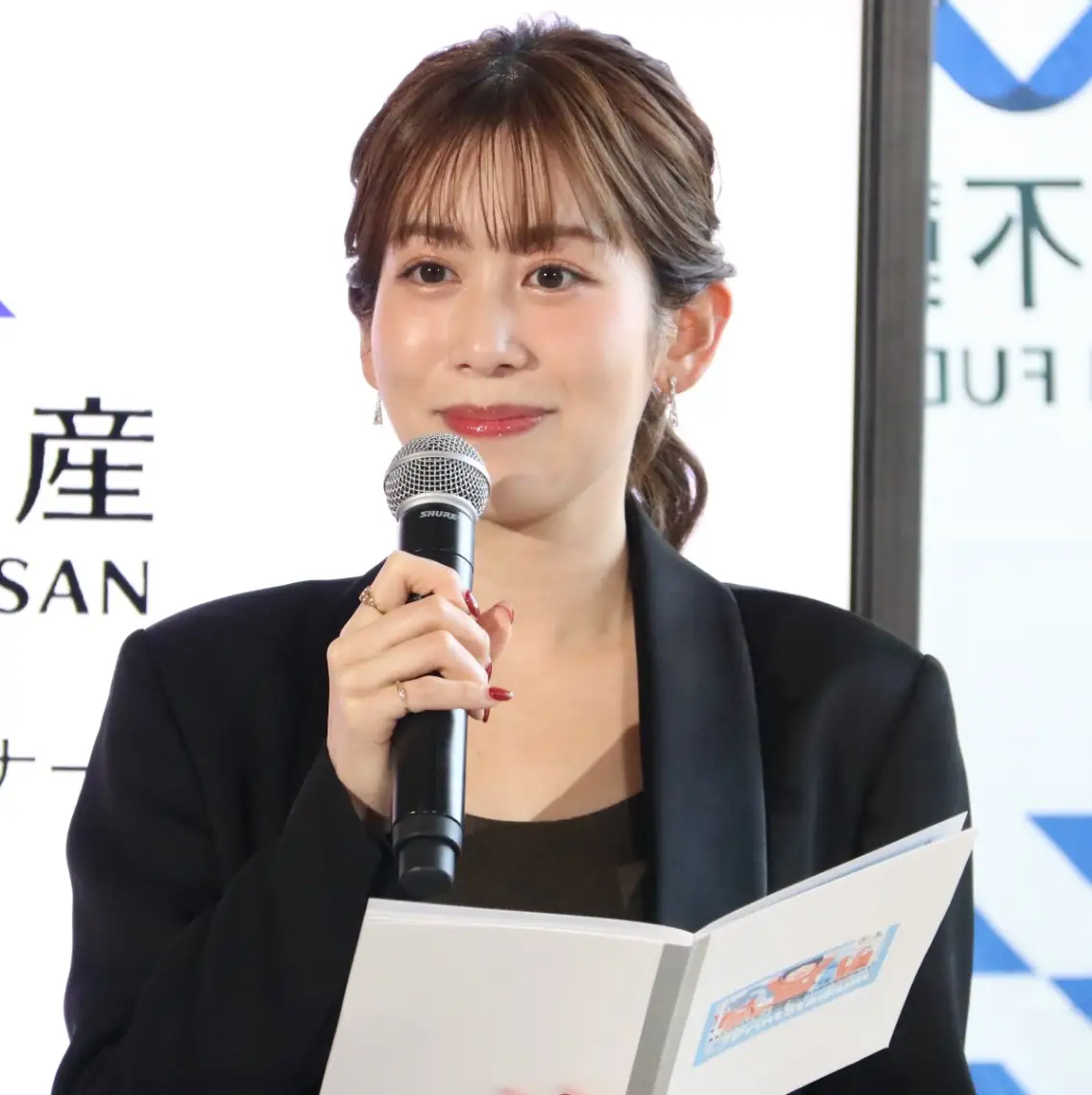 TEAM JAPAN WINTER FEST「プリントスタジアム presented by 三井不動産」のオープニングイベントに登場した中川安奈さん