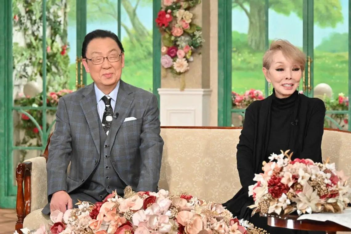 1月29日放送の「徹子の部屋」に出演した研ナオコさん（右）と梅沢富美男さん＝テレビ朝日提供